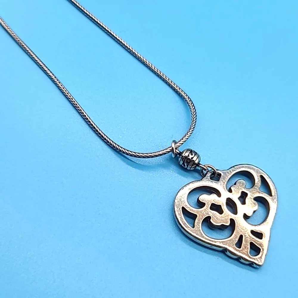 Brighton "GENEVA HEART" Filigree Open Scrollwork Silver Plated Retired Pendant! - Picture 5 of 9